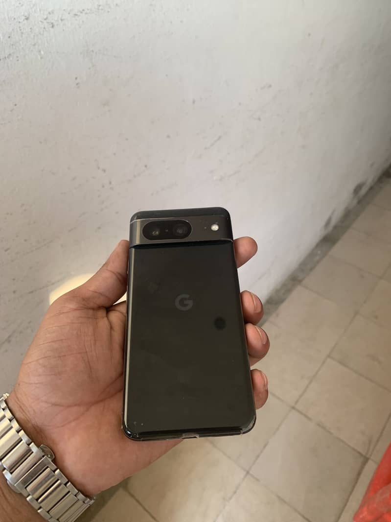 Google Pixel 8 1