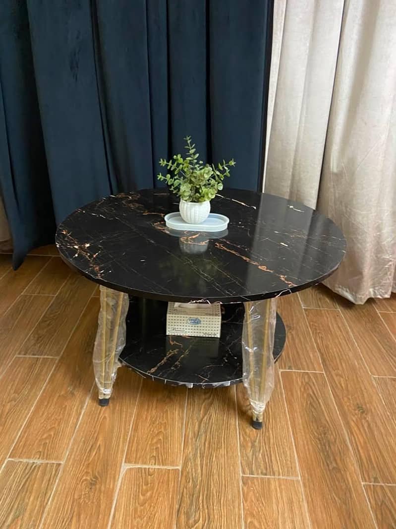 Slightly used Sofa set with Table 4