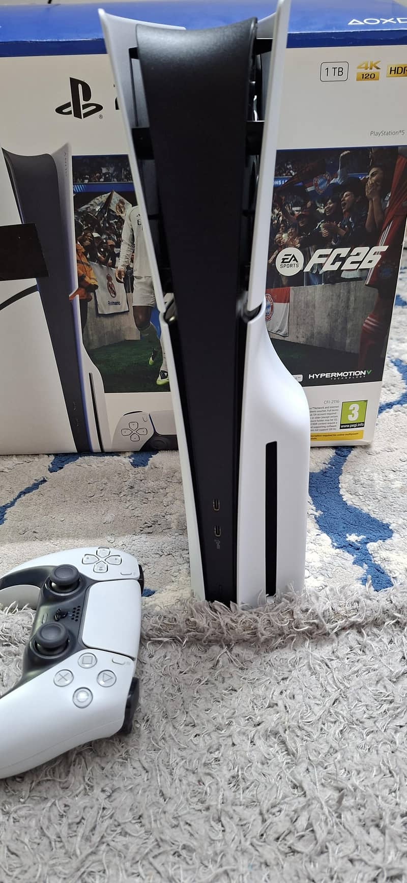 PlayStation 5 slim 1