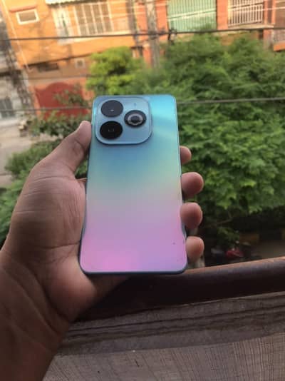 Infinix Smart 8 Pro