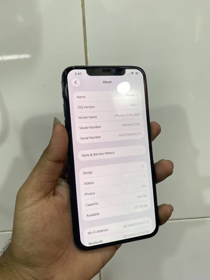 Apple iPhone 11 Pro Max 3