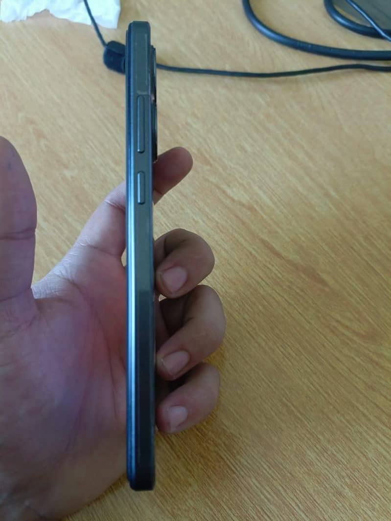 OPPO A78 1