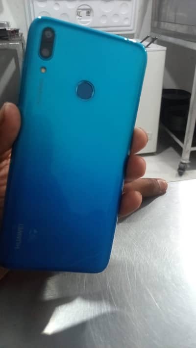 Huawei Y7 Prime