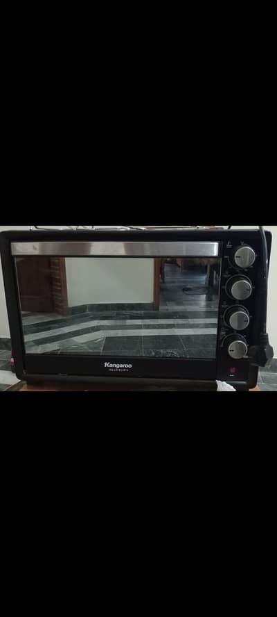 Kangaroo Electric Baking & Rotisserie Oven