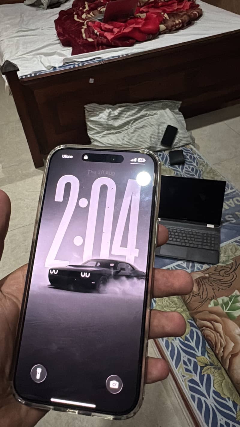 Apple iPhone 17 Pro Max 5