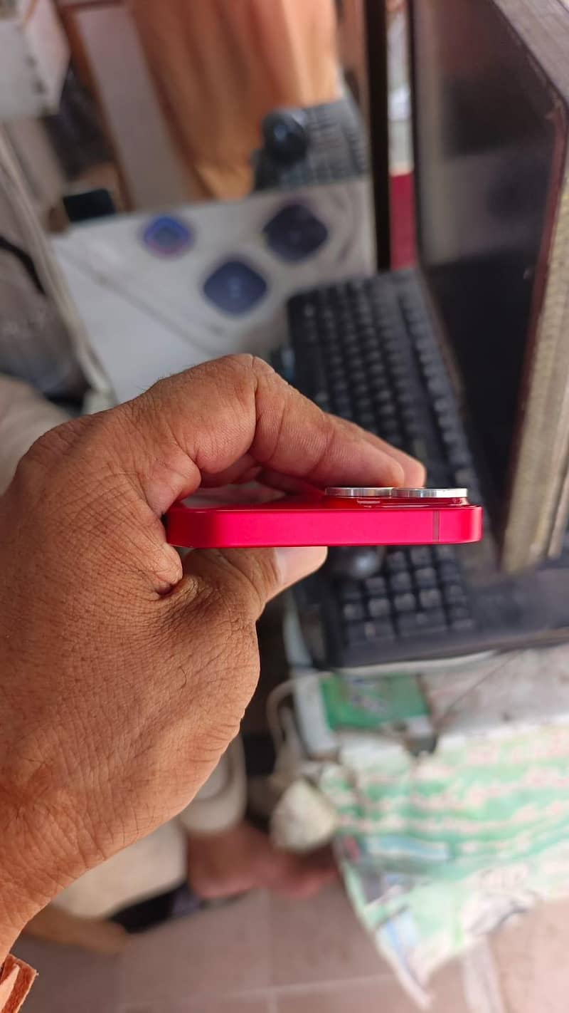 Apple iPhone 14 1
