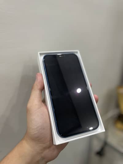 Apple iPhone 12 hk