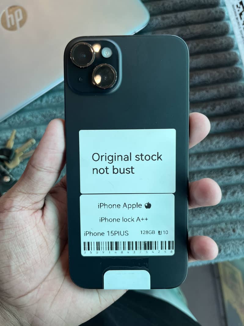 Apple iPhone 15 plus 3