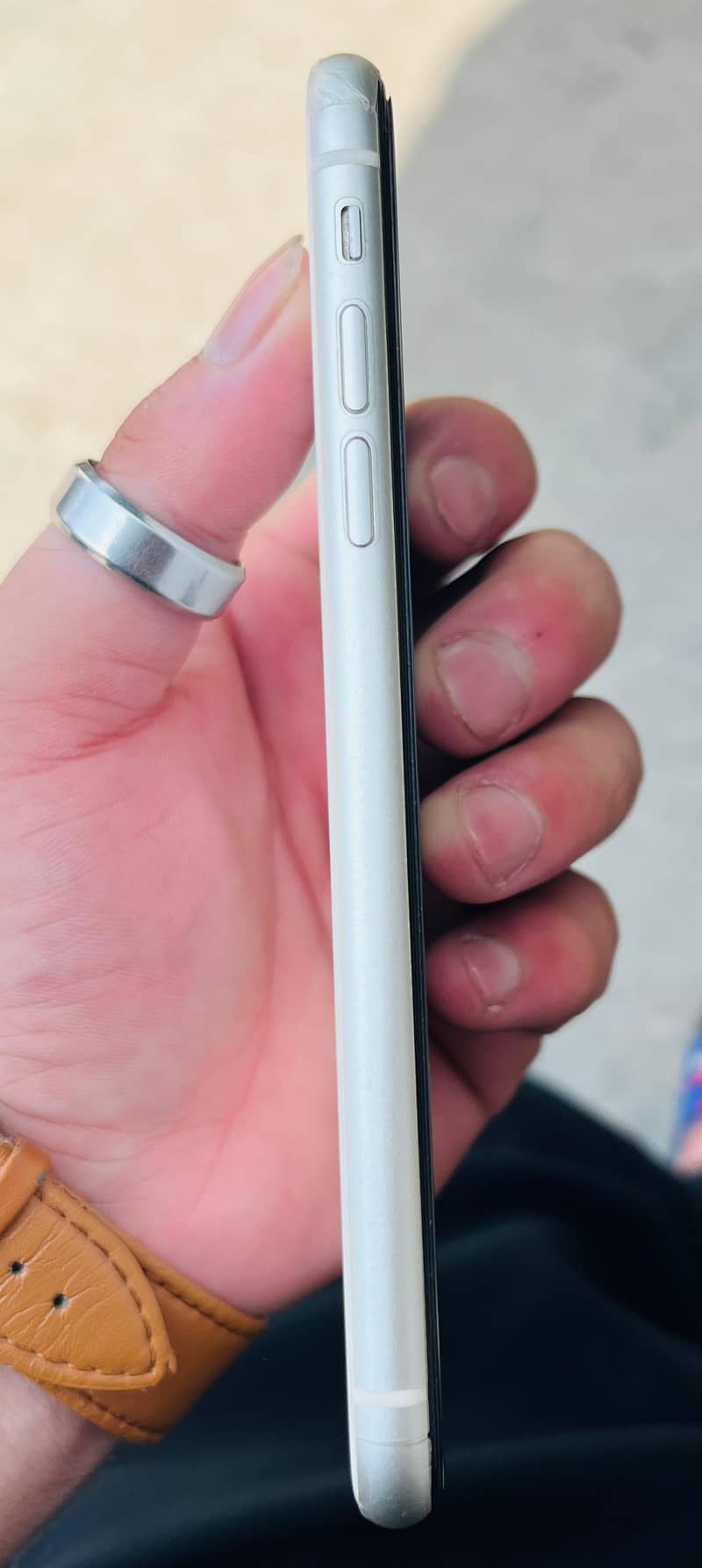 Apple iPhone 11 3