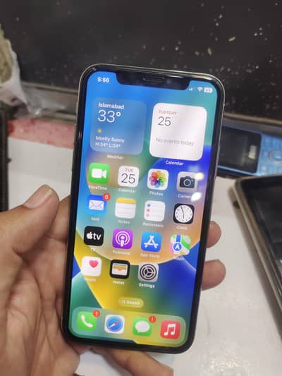 Apple iPhone X LLa model 64Gb