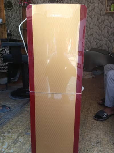 WDE 103 water dispenser