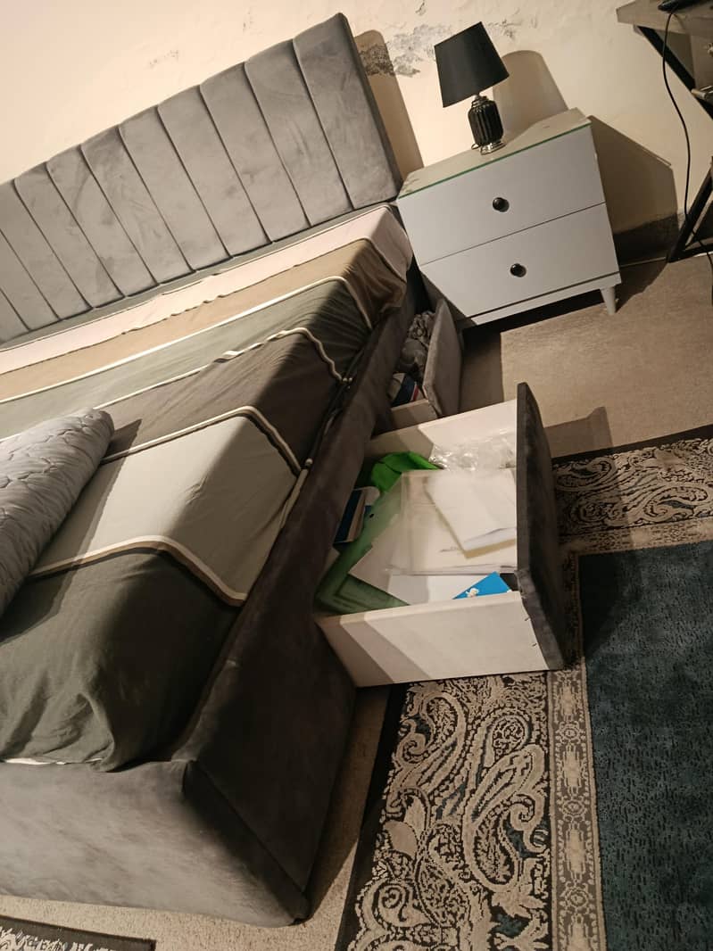 Bedroom set 4
