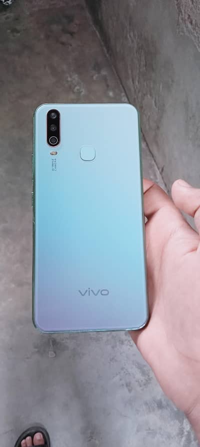 Vivo Y17