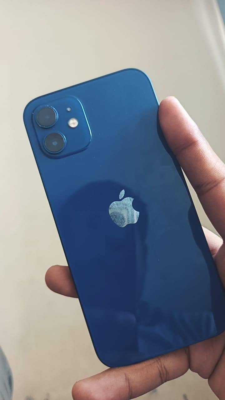 Apple iPhone 12 2