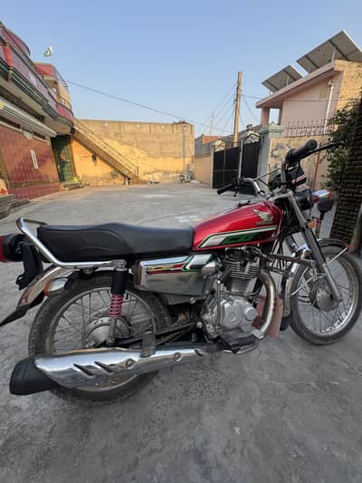 Honda 125 Special Edition 2023 Model