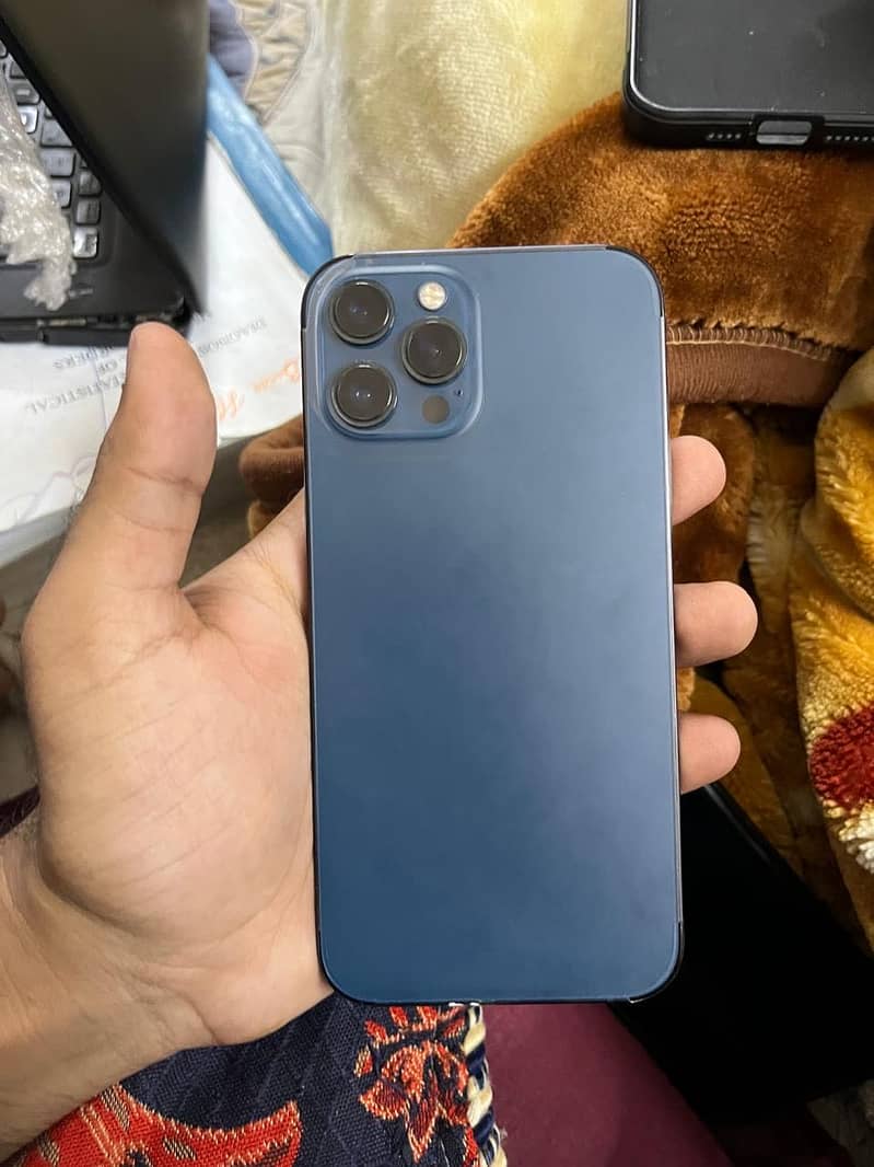 Apple iPhone 12 Pro Max 1