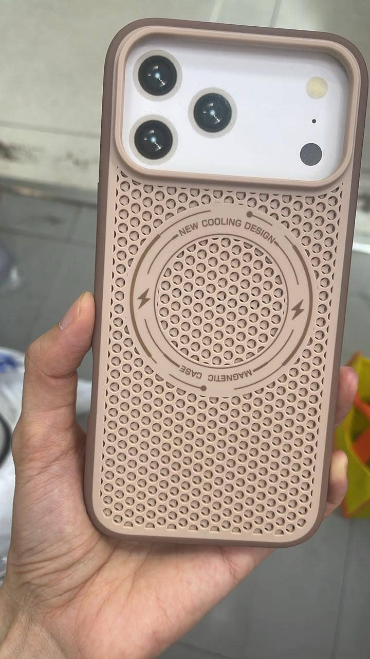 IPHONE 17 PRO CASES 5