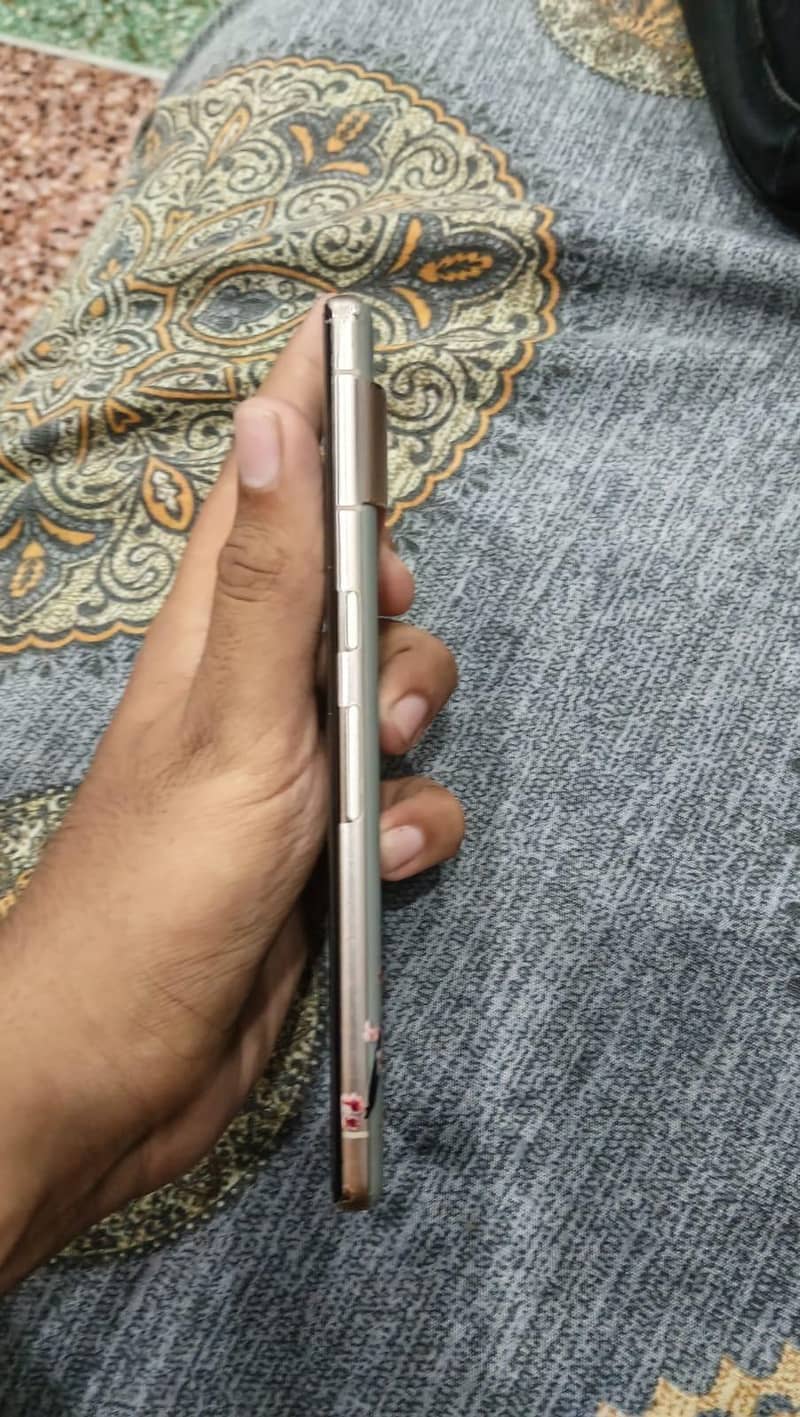 Google Pixel 7 Pro 4