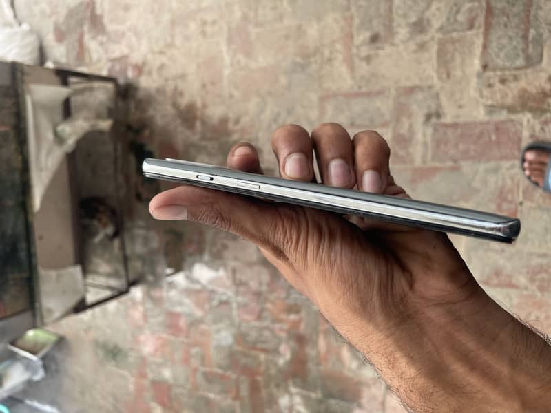 One Plus 8T 1