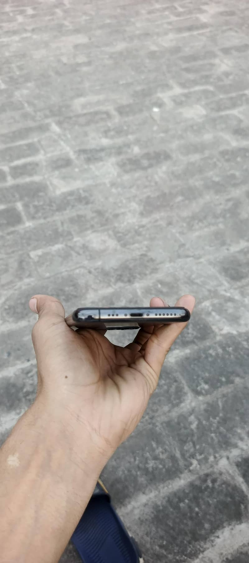 Apple iPhone 11 Pro 4
