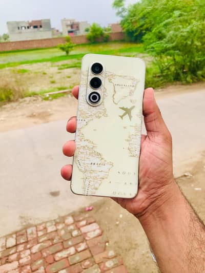 Itel S25 6/128gb 6 months Warrenty Available
