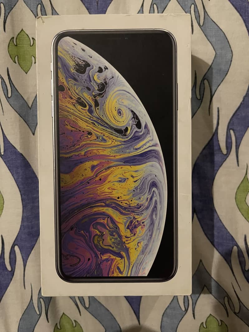 Apple iPhone XS Max 2