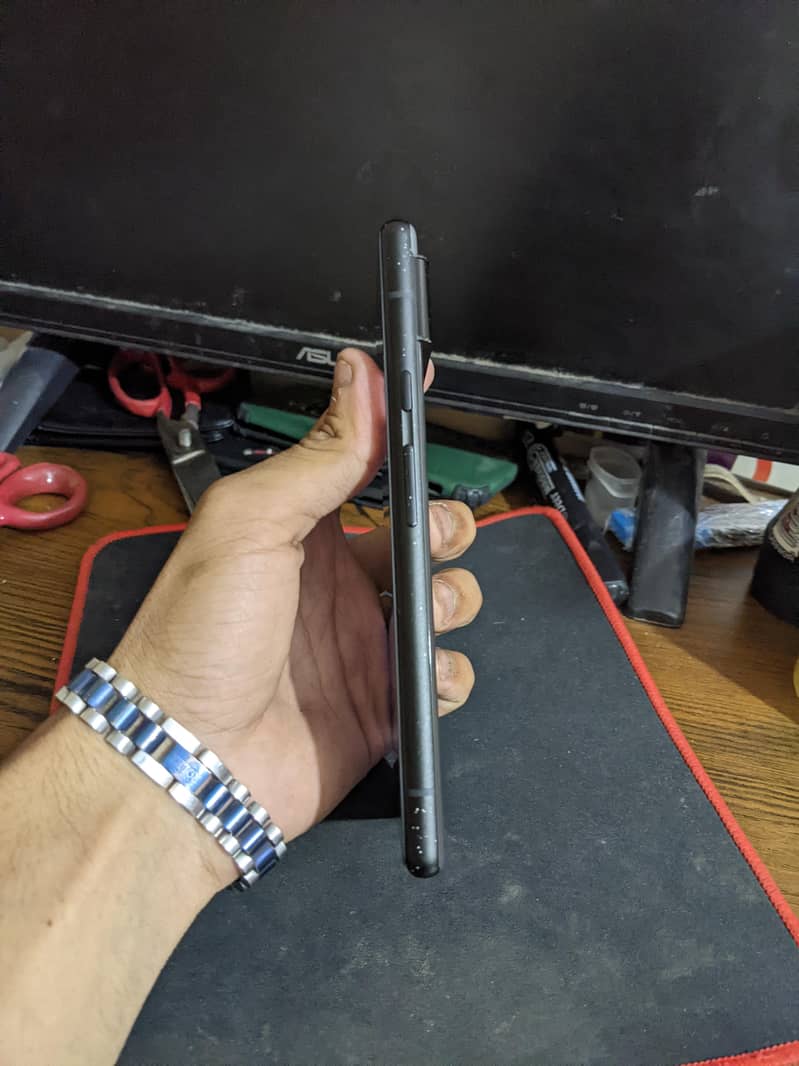Google Pixel 6 4