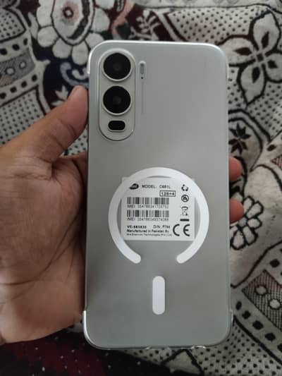 itel City 200 4/128