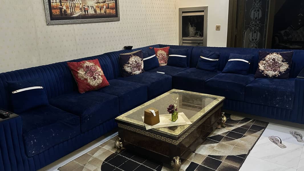 L shaped sofa 0