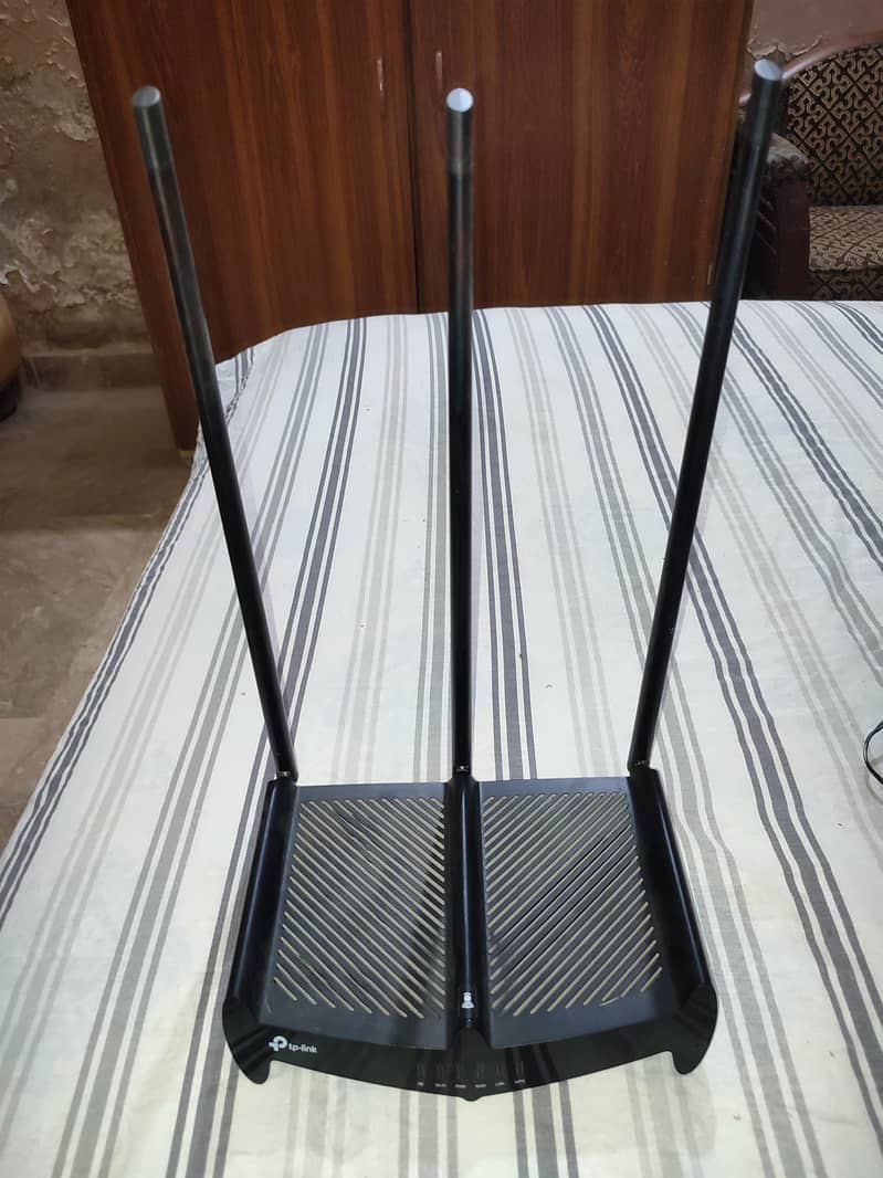 TP-Link Router 0