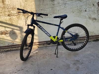 Mountain Bicycle , 8 Gears , 24 inch Size  , Very Good Condition