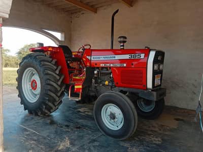 Massey Ferguson tractor 385