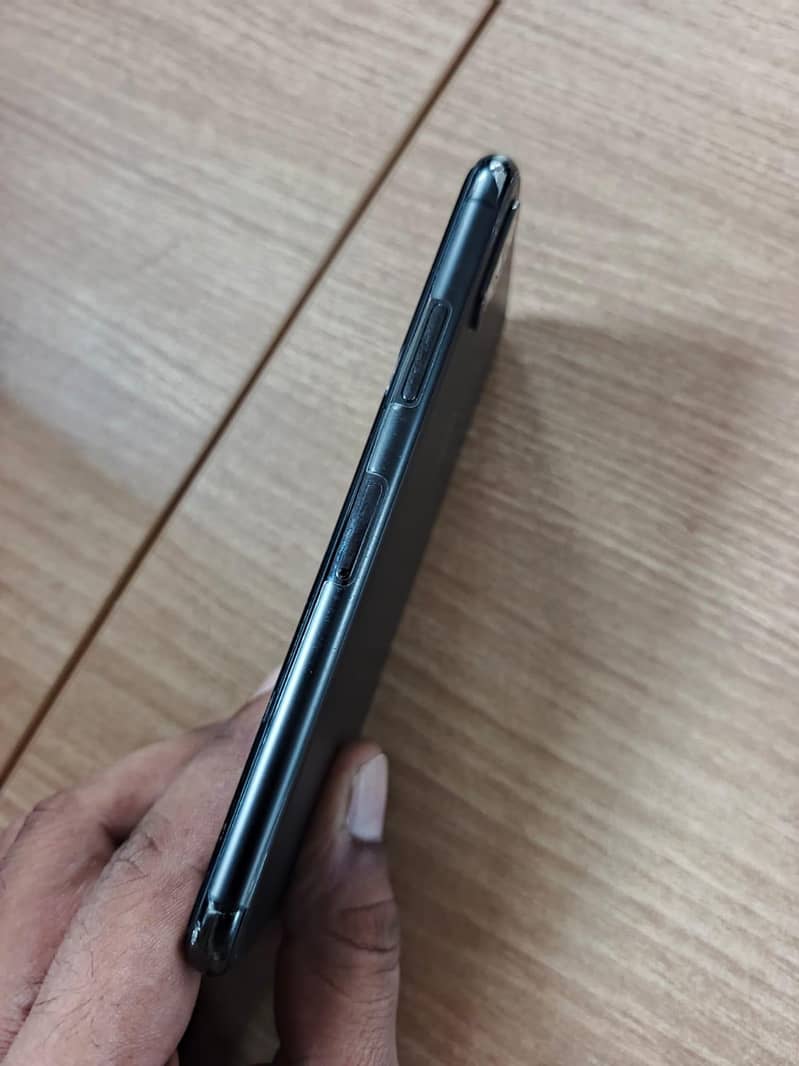 Apple iPhone X 2