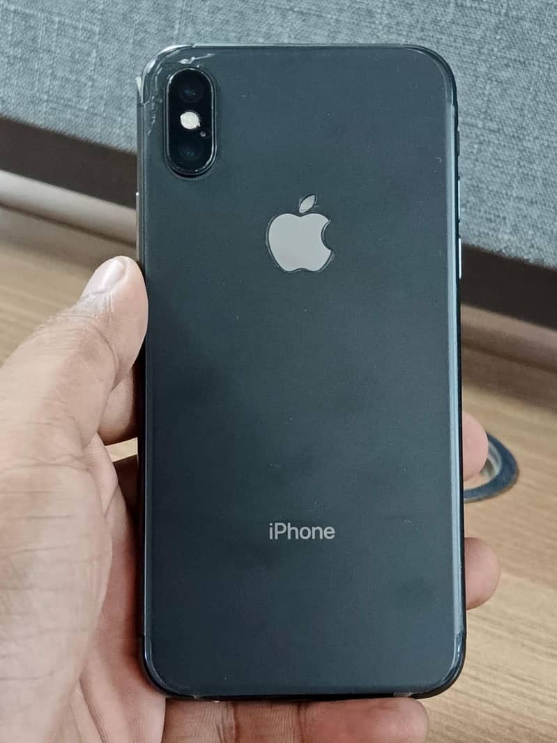 Apple iPhone X 4