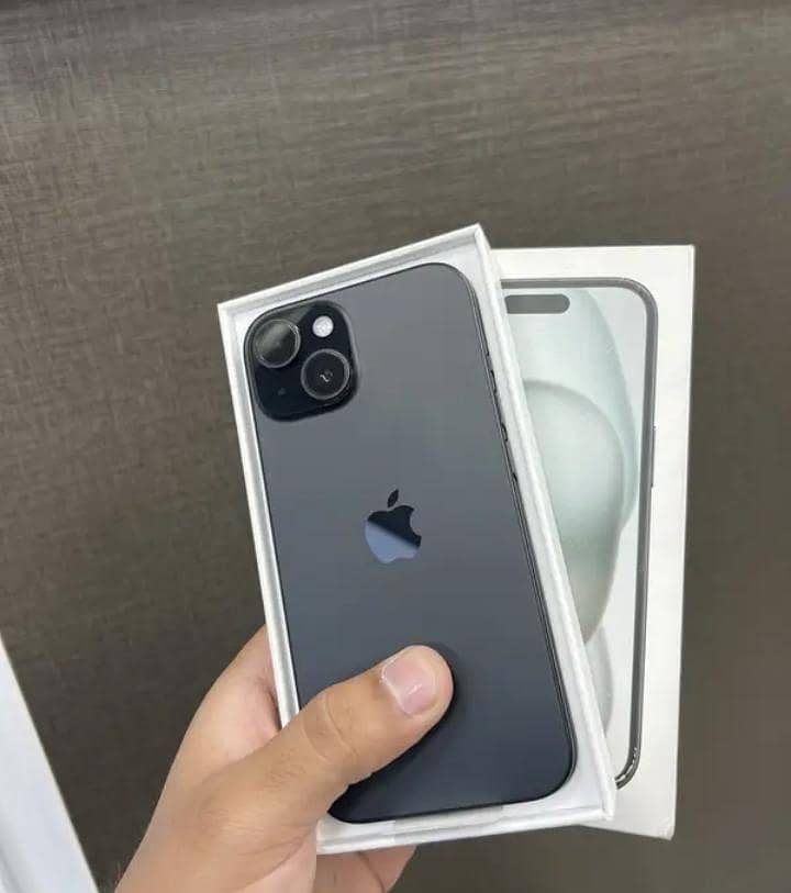 Apple iPhone 15 2