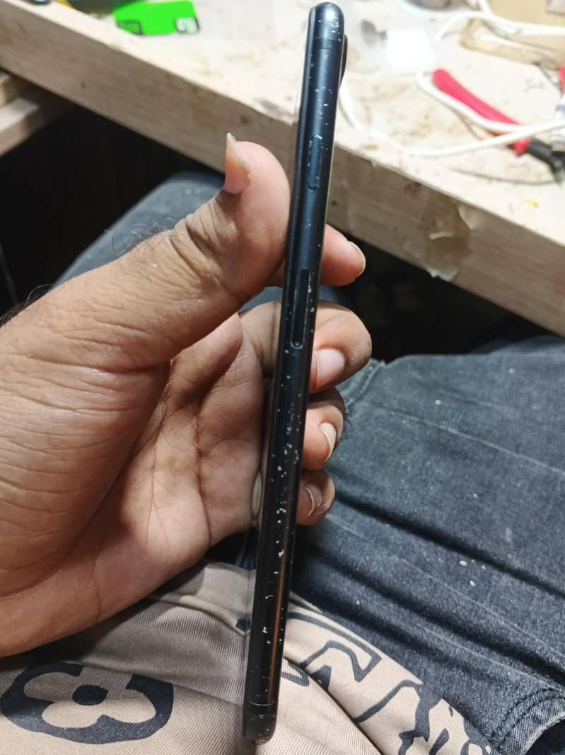 Apple iPhone 7 Plus 3