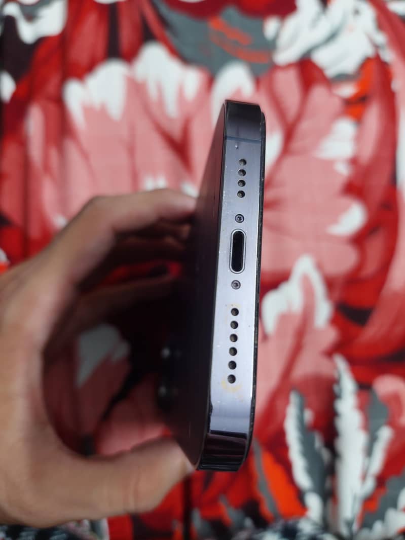 iphone 14 pro max jv 4