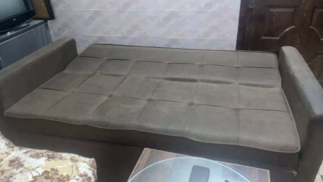 Sofa come bed  1