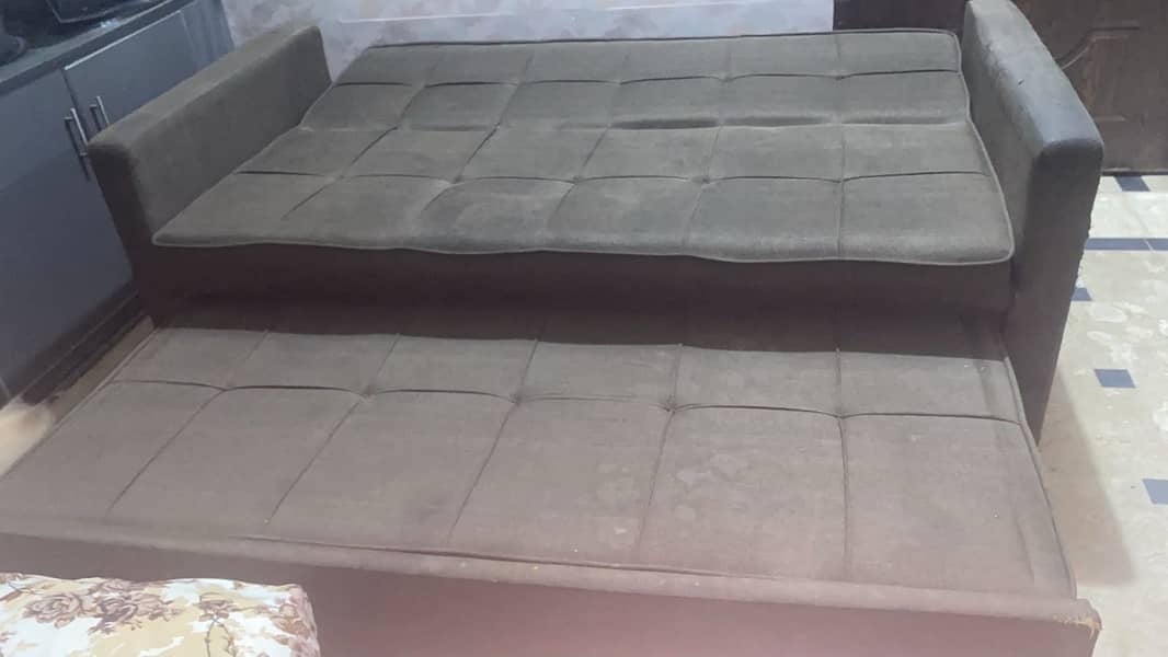 Sofa come bed  2