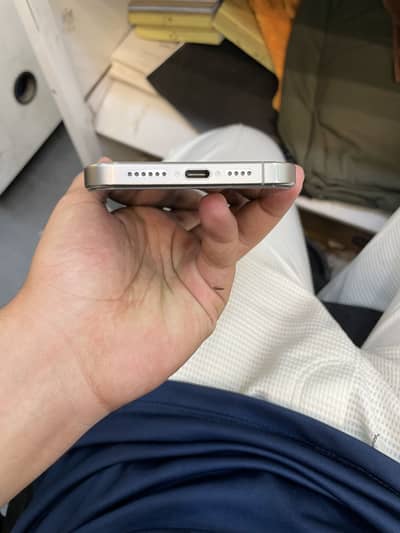 Apple iPhone 15 Pro Max