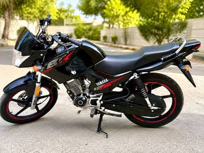 Yamaha YBR 2025