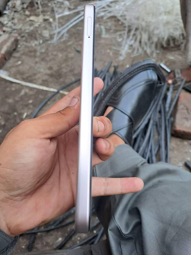 oppo a6s 3