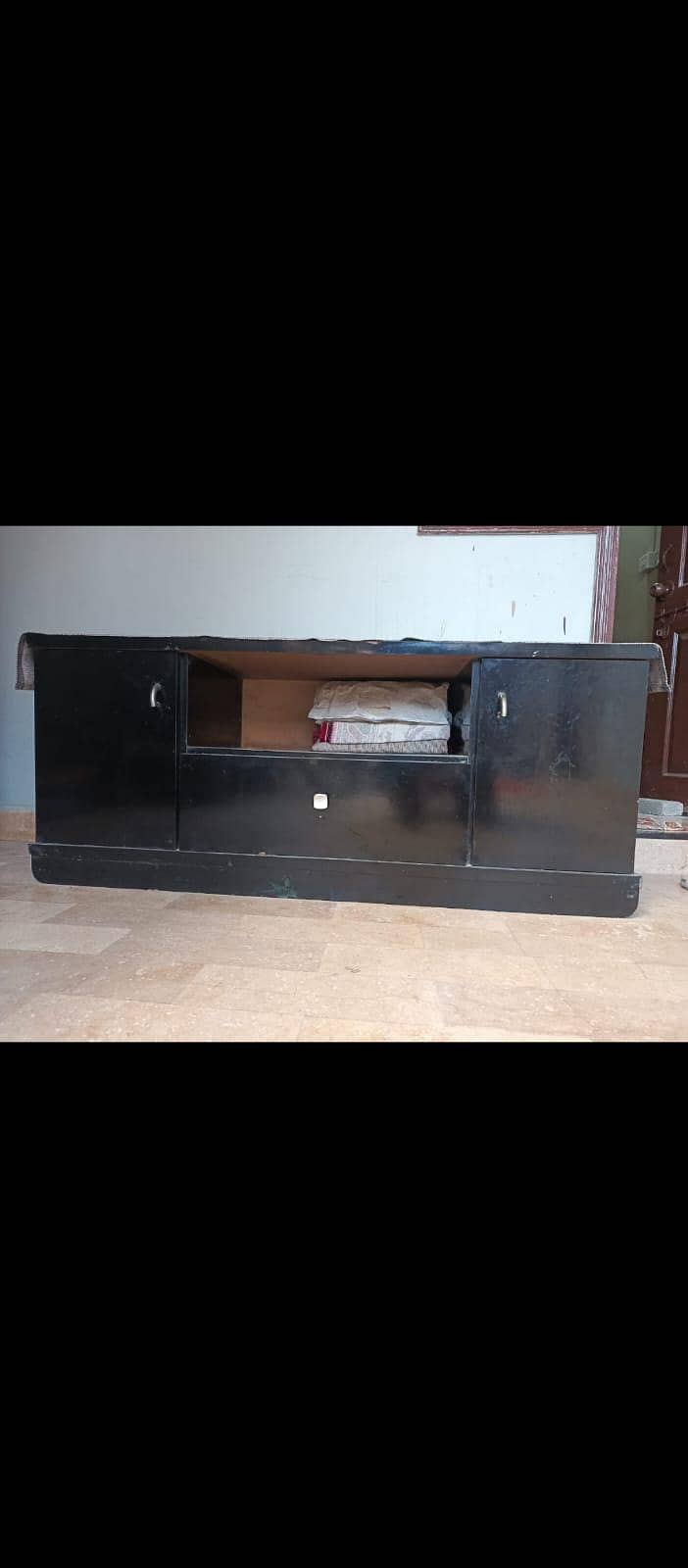 Tv console 0