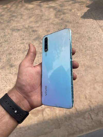 Vivo S1