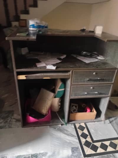 computer table
