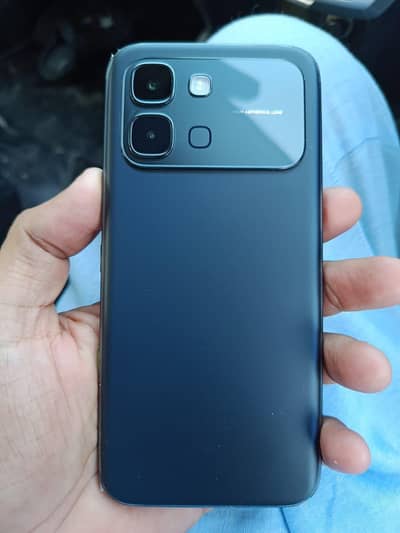 infinix note edge.  8/256