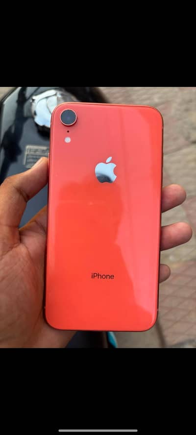 Apple iPhone XR