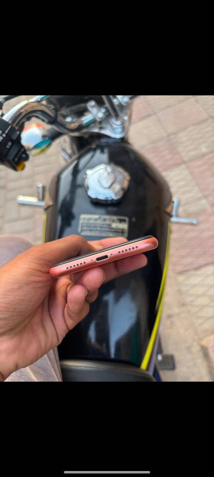 Apple iPhone XR 3