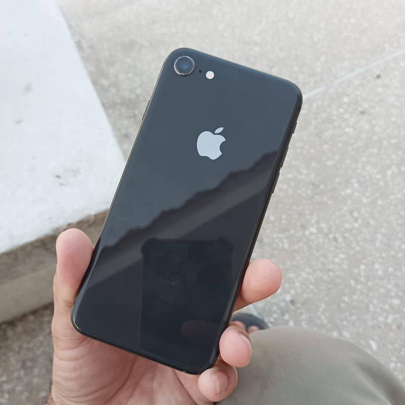 Apple iPhone 8 10