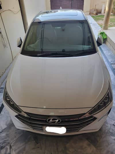 Hyundai Elantra GLS 2022 (2000cc)